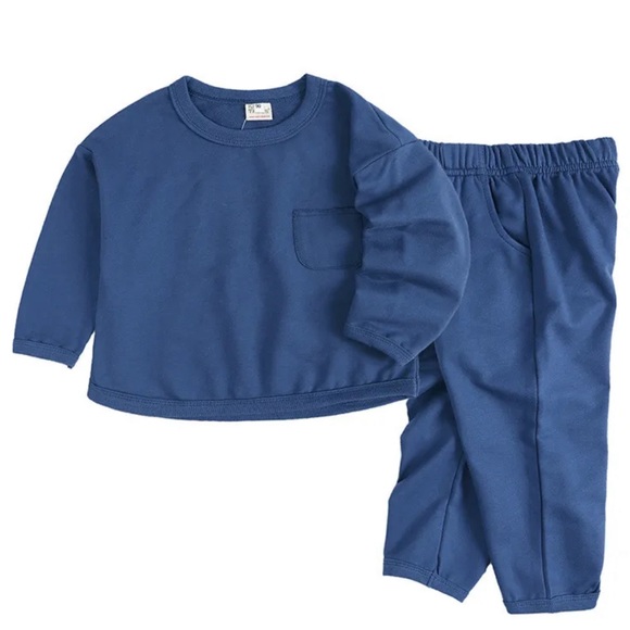 ***Unisex*** 2 piece tracksuit multiple sizes available (Unisex) - Picture 1 of 4